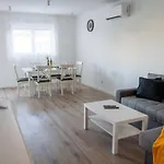 Apartamento Sistov *